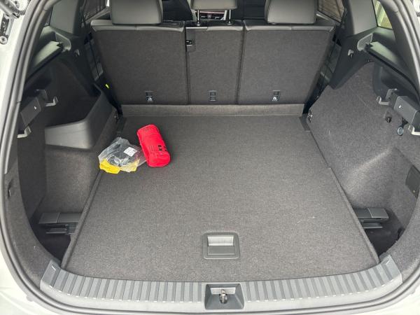 Volkswagen Tayron R-Line 2.0 TSI 4MOTION DSG HD-Matrix Scheinwerfer‼️sofort verfügbar‼️