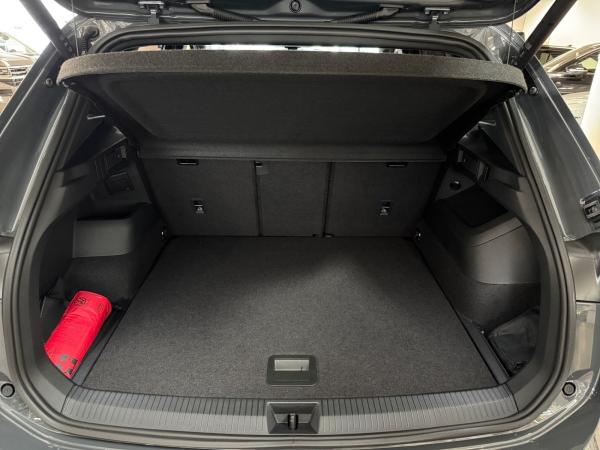 Volkswagen Tiguan R-Line 1.5 eTSI DSG 👷🏻‍♂️💼Gewerbe💼👷🏻‍♂️‼️sofort verfügbar‼️❄️Winter Räder inkl.❄️