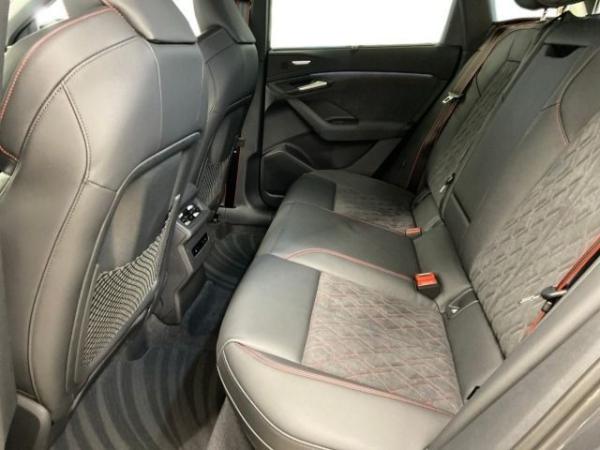 Audi Q6 e-tron SUV performance Pano*WR*AHK*Techpro*21