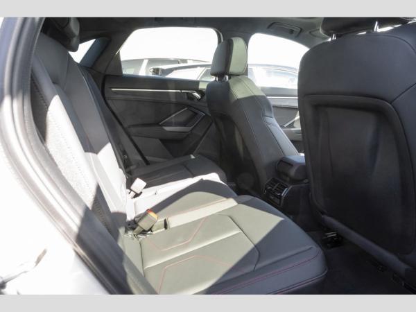 Audi Q3 Sportback 35 TFSI S line AHK/Optik-Paket schwarz/Dynamik-Paket/Sono Audi Q3 Sportback 35 TFSI S line AHK/Optik-Paket schwarz/Dynamik-Paket/Sono