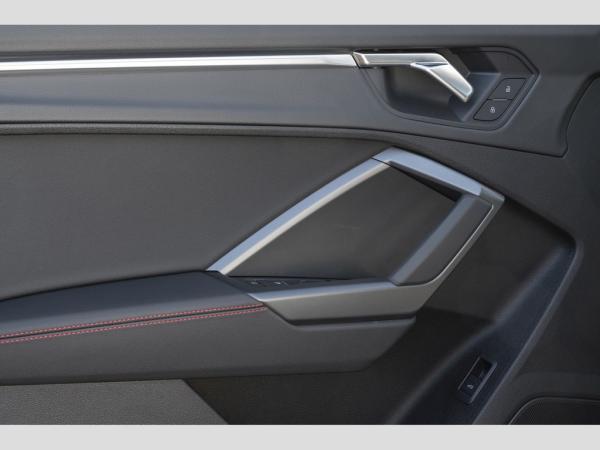 Audi Q3 Sportback 35 TFSI S line AHK/Optik-Paket schwarz/Dynamik-Paket/Sono