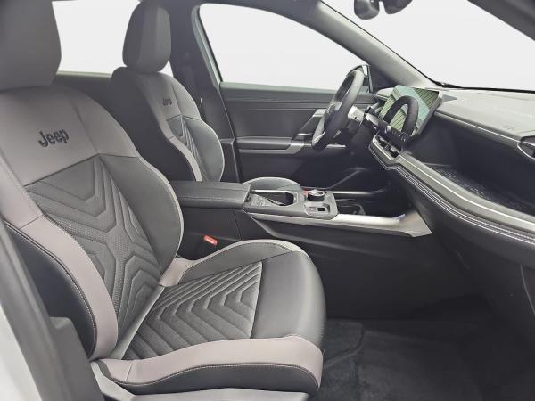 Jeep Compass ELEKTRO FIRST EDITION MJ26 PREMIUM-PAKET WÄRMEPUMPE