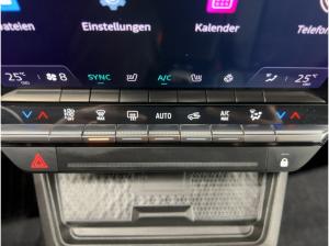 Renault Megane E-Tech Megane E-TECH EQUILIBRE EV40 130HP CCS Renault Megane E-Tech Megane E-TECH EQUILIBRE EV40 130HP CCS