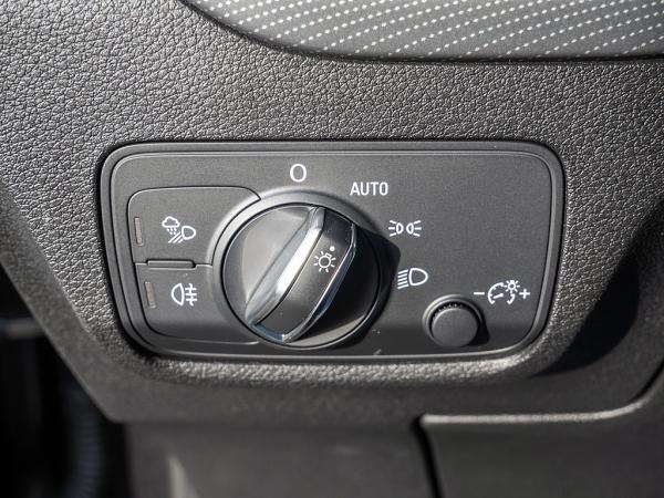 Audi Q2 S line 35 TFSI