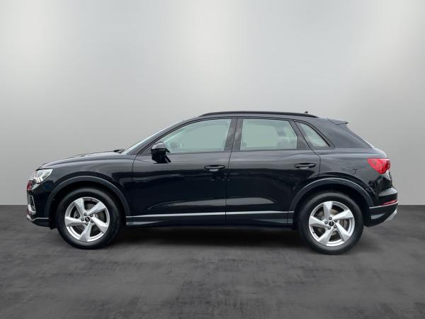 Audi Q3 advanced 35TDI S-tronic / MMI-Navi+, AHK, LED