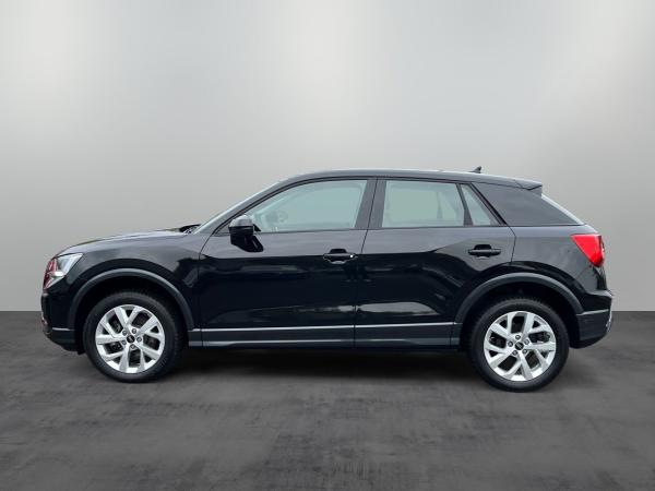 Audi Q2 advanced 35TDI S-tronic / MMI-Navi+, LED, RFK