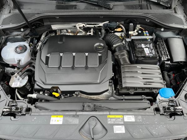 Audi Q2 advanced 35TDI S-tronic / MMI-Navi+, LED, RFK