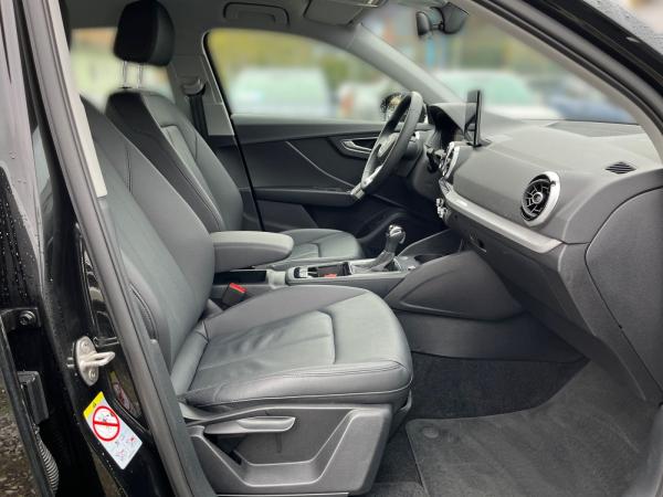 Audi Q2 advanced 35TDI S-tronic / MMI-Navi+, LED, RFK