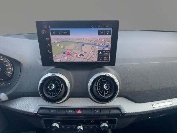 Audi Q2 advanced 35 TFSI LEDER NAVI RFK SOUND 5J.GAR.