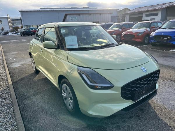 Suzuki Swift 1.2 HYBRID MT Club in allen Farben