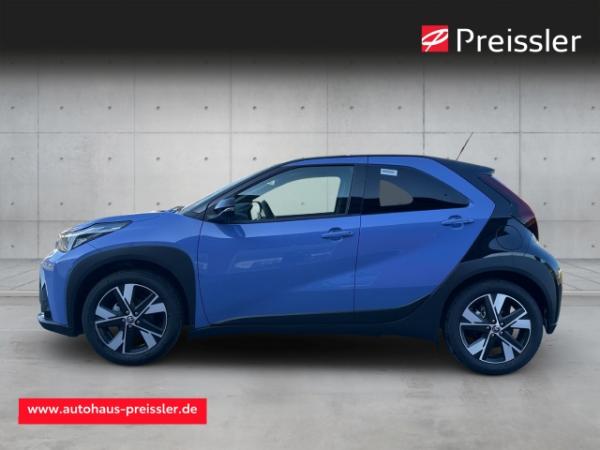 Toyota Aygo X Teamplayer 1,5 l Hybrid LED Apple CarPlay Android Auto Musikstreaming DAB Ambientebeleuchtung