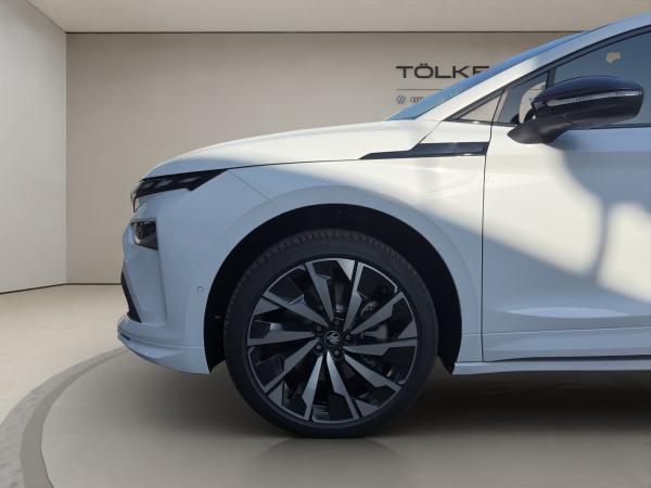 Skoda ENYAQ Enyaq 85 Sportline SOFORT VERFÜGBAR DCC AHK AUT Kam. Navi Pano