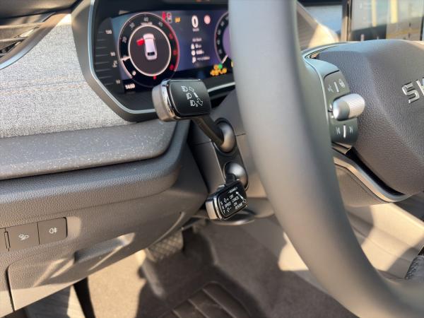 Skoda Octavia Combi 2.0 TDI DSG SOFORT VERFÜGBAR!Balance ACC AHK AUT LM