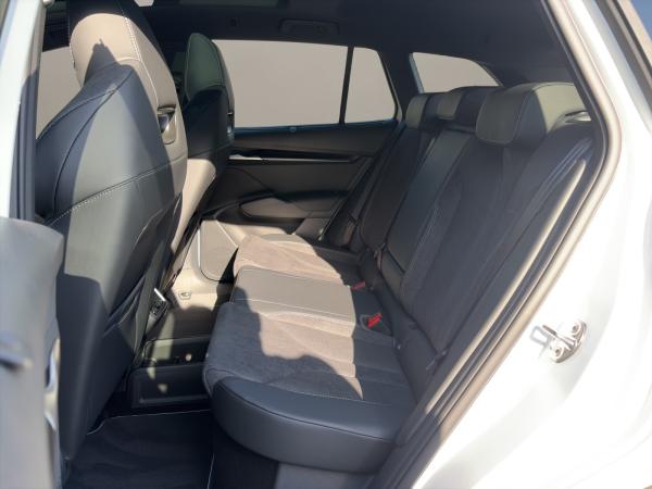 Skoda ENYAQ Enyaq 85 Sportline SOFORT VERFÜGBAR DCC AHK AUT Kam. Navi Pano