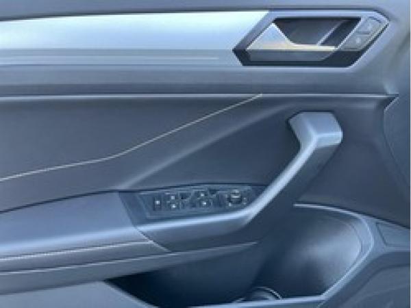 Volkswagen T-Roc 1.0 TSI Goal - + Navi + Klima + SHZ + Park Assist + ACC+LM+CarPlay+Digital Cockpit