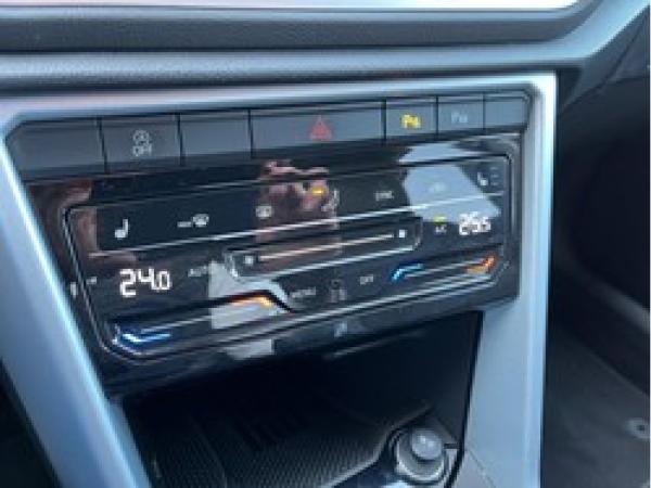 Volkswagen T-Roc 1.0 TSI Goal - + Navi + Klima + SHZ + Park Assist + ACC+LM+CarPlay+Digital Cockpit