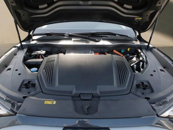 Audi Q8 e-tron Sportback e-tron 55 advanced quattro /