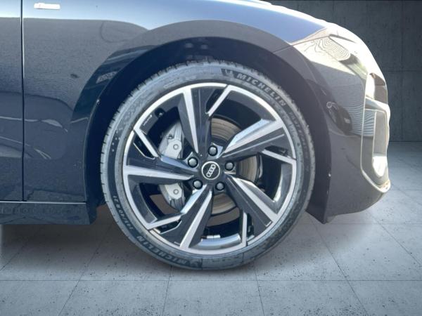 Audi A6 Avant S line business e-tron performance PANO