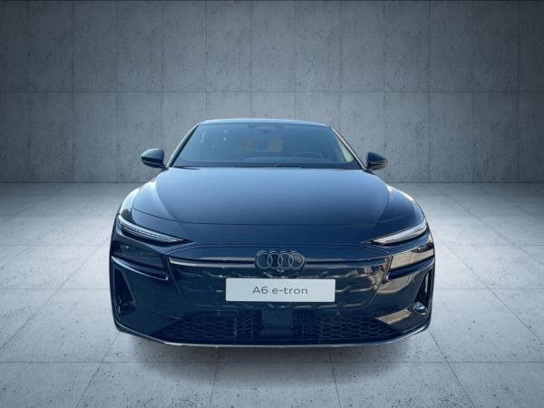 Audi A6 Avant S line business e-tron performance PANO