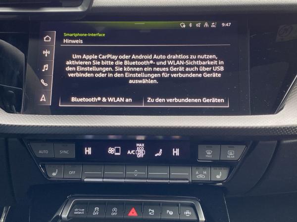 Audi RS3 Limousine MATRIX PANO 360° SONOS RS-Abgasanlage