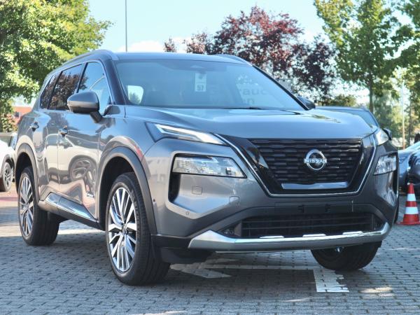 Nissan X-Trail e-4orce Tekna 7-Sitzer|Navi|360|Sitzheiz.