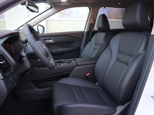 Nissan X-Trail e-4orce Tekna 7-Sitzer|Navi|360|Sitzheiz.