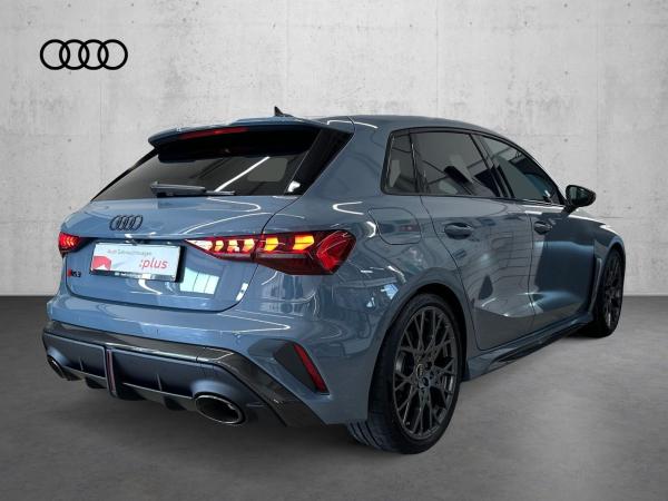 Audi RS3 RS 3 Sportback *abged. Matrix*HuD*Sonos*280kmh*