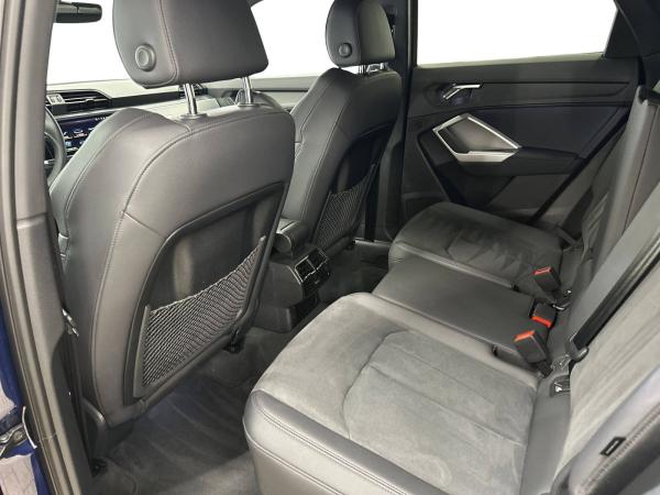 Audi Q3 Sportback 35 TFSI S line *LED*AHK*Navi*