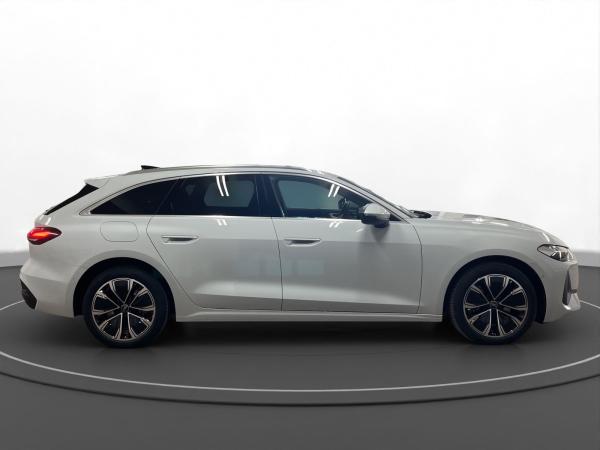 Audi A5 Avant 2.0 TDI LED LM 18" Navi RFK ACC