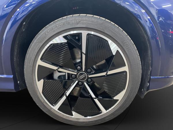 Audi Q4 e-tron Q4 Sportback e-tron 55 qu. S line AHK Matrix LM 21" Navi RFK