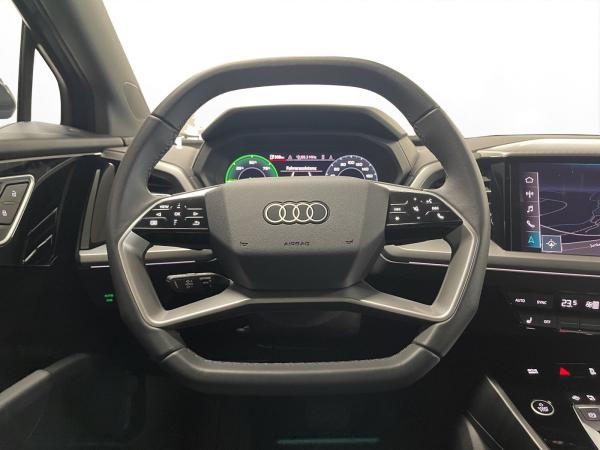 Audi Q4 e-tron Q4 Sportback e-tron 55 qu. S line AHK Matrix LM 21" Navi RFK