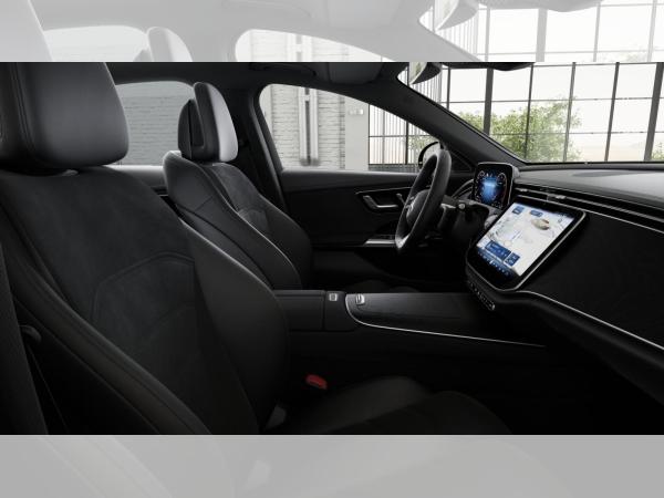 Mercedes-Benz E 200 Limousine+AMG Line Advanced Plus+Fahrassistenz-Paket Plus+Panorama-Schiebedach+AHK+Burmester® 4D-Sur