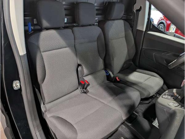 Peugeot Partner Elektro M 100kW StandHZG Digitales Cockpit LED