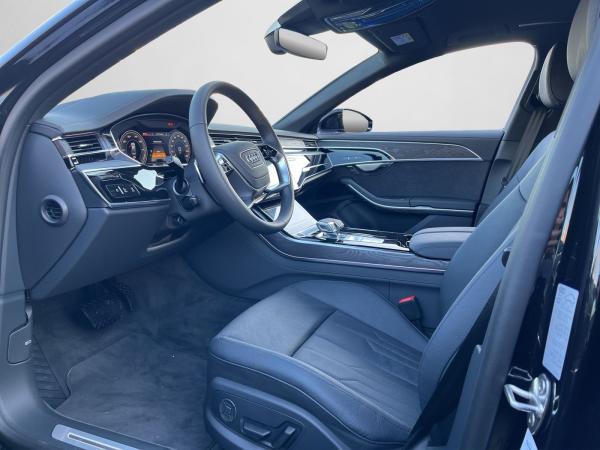 Audi A8 TFSIe quattro Lederpaket, Servoschließung, Chrompaket, Lenkradheizung, Akustikverglasung