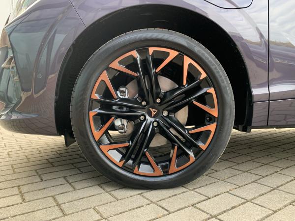 Cupra Terramar e-HYBRID 150 kW (204 PS) 6-Gang DSG;SONDERAKTION!!!;AHZV;Edge Paket;Matrix uvm.