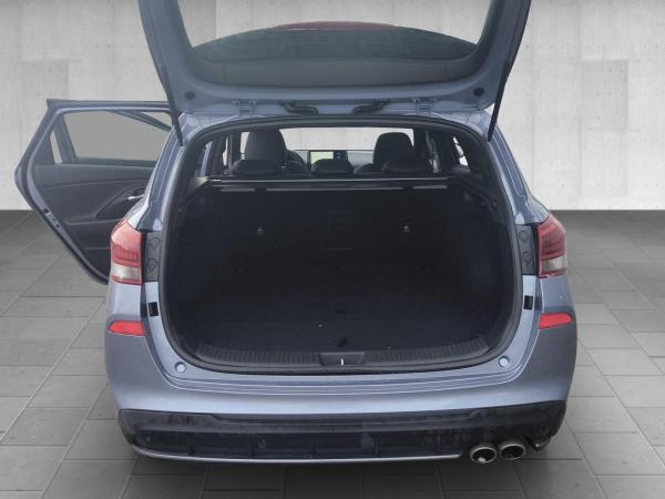 Hyundai i30 Kombi N Line *SOFORT* *Sitz-Paket & Panoramadach* *8-Fach Bereift*