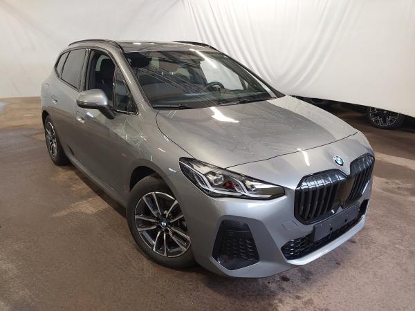 BMW 223i Active Tourer xDri.,  "M Sport".,  AHK.,  Dri. Ass. Prof.,  HEad Up.,  HiFi.,  Pano.,  uvm.