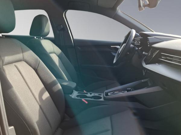 Audi A3 Sportback 30 TFSI PS S tronic Soundsystem, Navi, Kamera