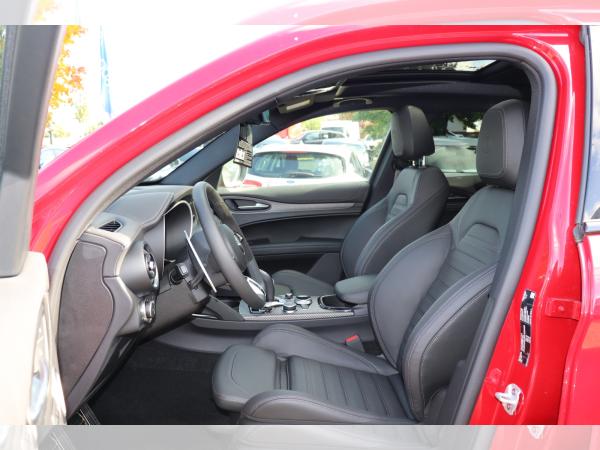 Alfa Romeo Stelvio QUADRIFOGLIO 2.9 V6 Bi-Turbo 382 kW (520 PS) AT8 Q4