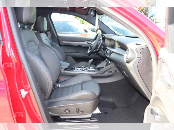 Alfa Romeo Stelvio QUADRIFOGLIO 2.9 V6 Bi-Turbo 382 kW (520 PS) AT8 Q4