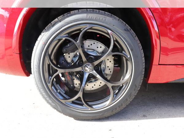 Alfa Romeo Stelvio QUADRIFOGLIO 2.9 V6 Bi-Turbo 382 kW (520 PS) AT8 Q4