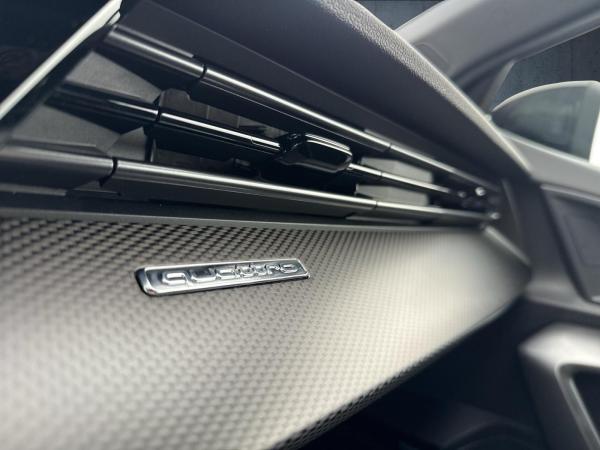 Audi RS3 RS 3 Sportback S tr, Vmax280 PANO RS-Abgas HUD