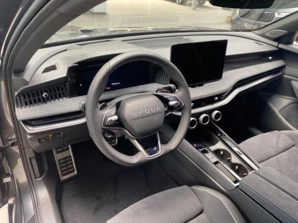 Skoda Superb Combi Sportline 1,5 TSI iV 6-Gang-DSG sofort verfügbar