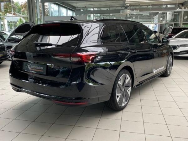 Skoda Superb Combi Sportline 2,0 TDI 7-Gang-DSG 4x4 sofort verfügbar