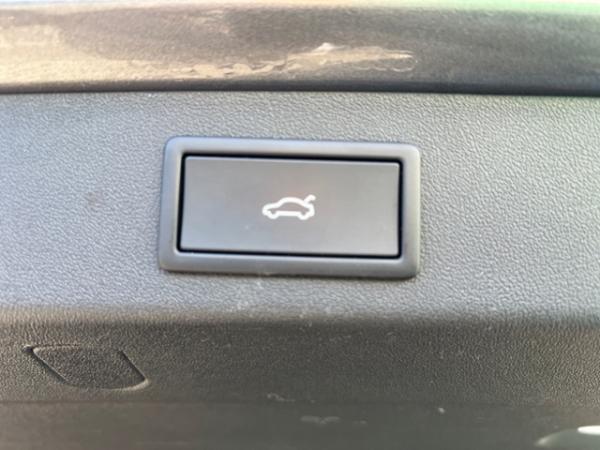 Skoda Kodiaq 2.0 TDI DSG 4x4 SELECTION +AHK +MATRIX +ACC +RKAM +VIRTUAL +NAVI +APP +