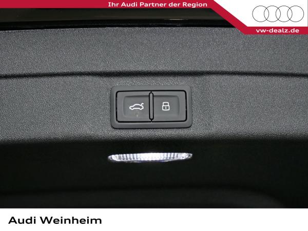 Audi A5 Avant e-hybrid quattro S tronic NAVI AHK LED Audi A5 Avant e-hybrid quattro S tronic NAVI AHK LED