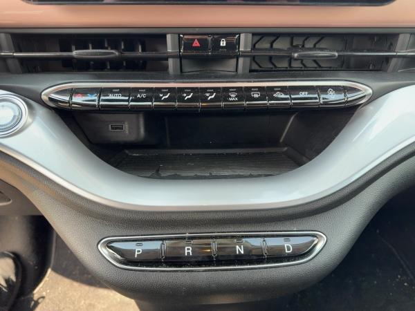 Fiat 500e Icon CCS Tempomat Klimaautomatik Carplay