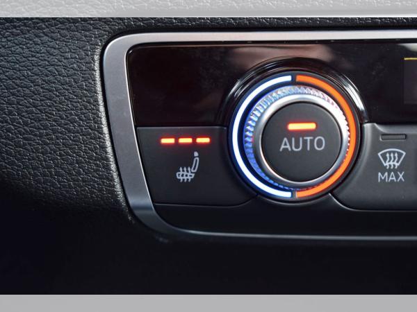 Audi Q2 35 TDI qu/S-tr. *S-line*Matrix*Standhzng*AHK*