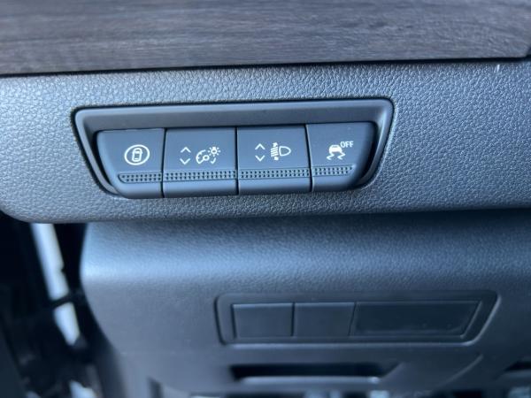 Renault Grand Kangoo 1.3 TCe 130 Techno 7. Sitzplätze