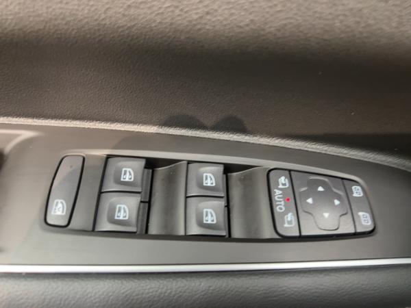 Renault Koleos 2.0 dCi 185 Techno 4WD